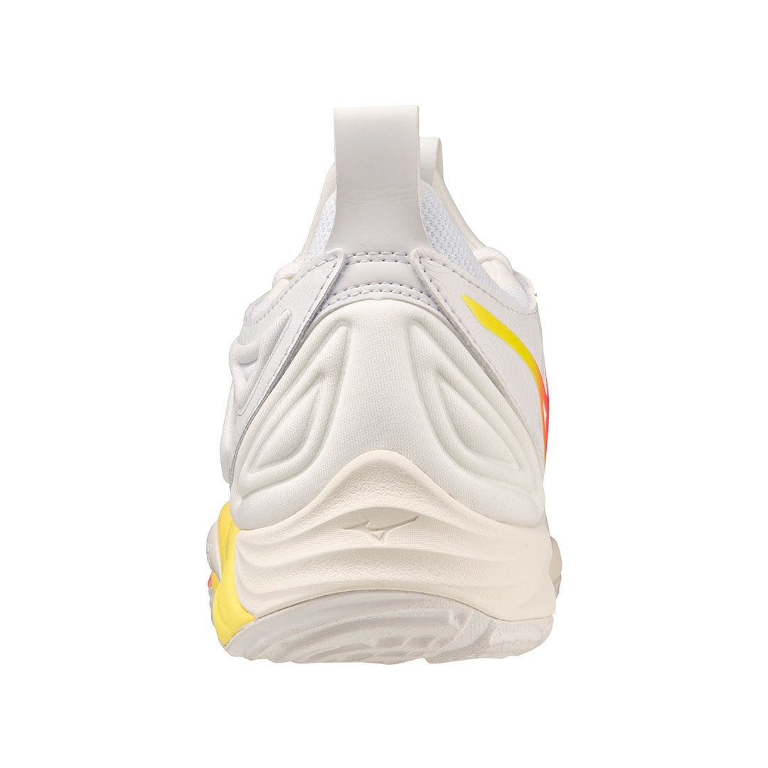 Mizuno Wave Momentum 3